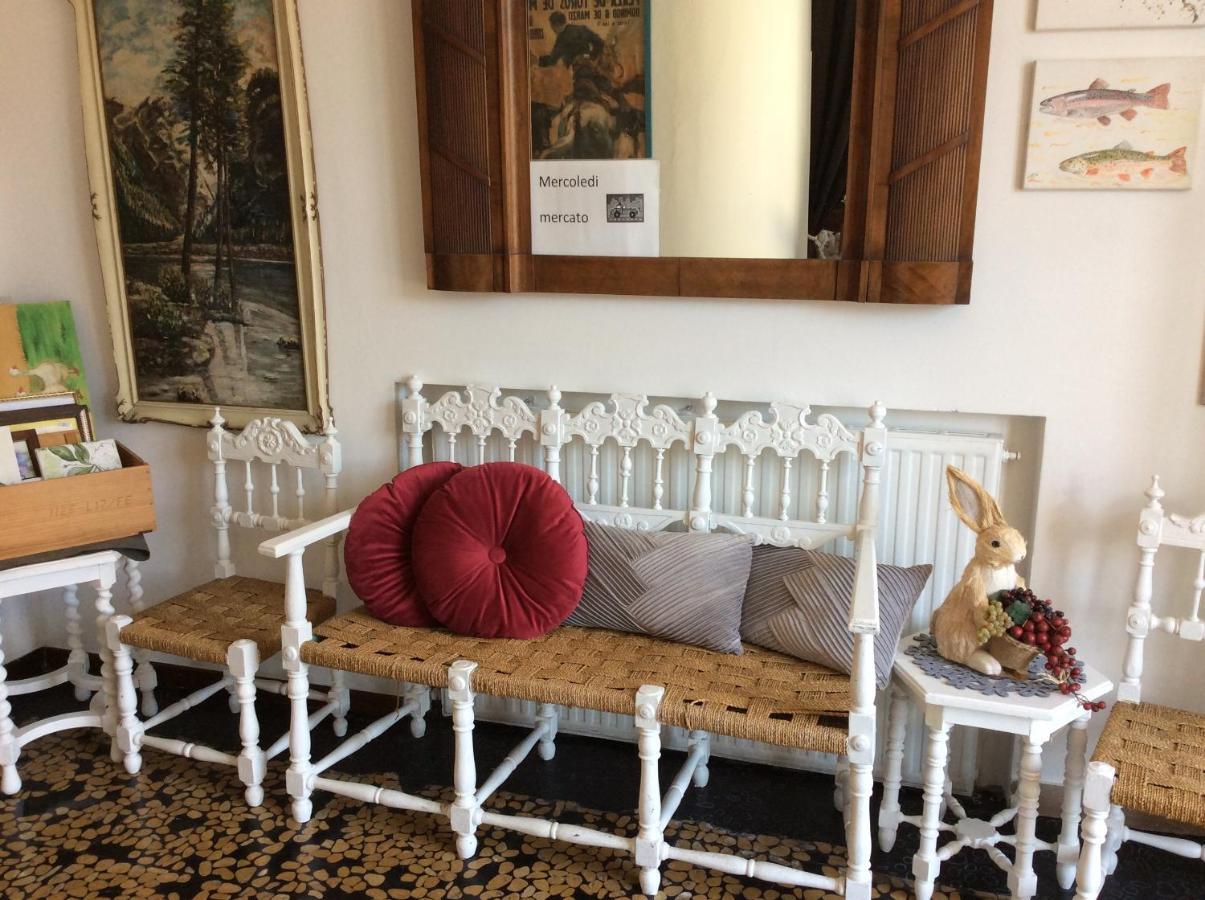 Albergo Gargnano Gargnano