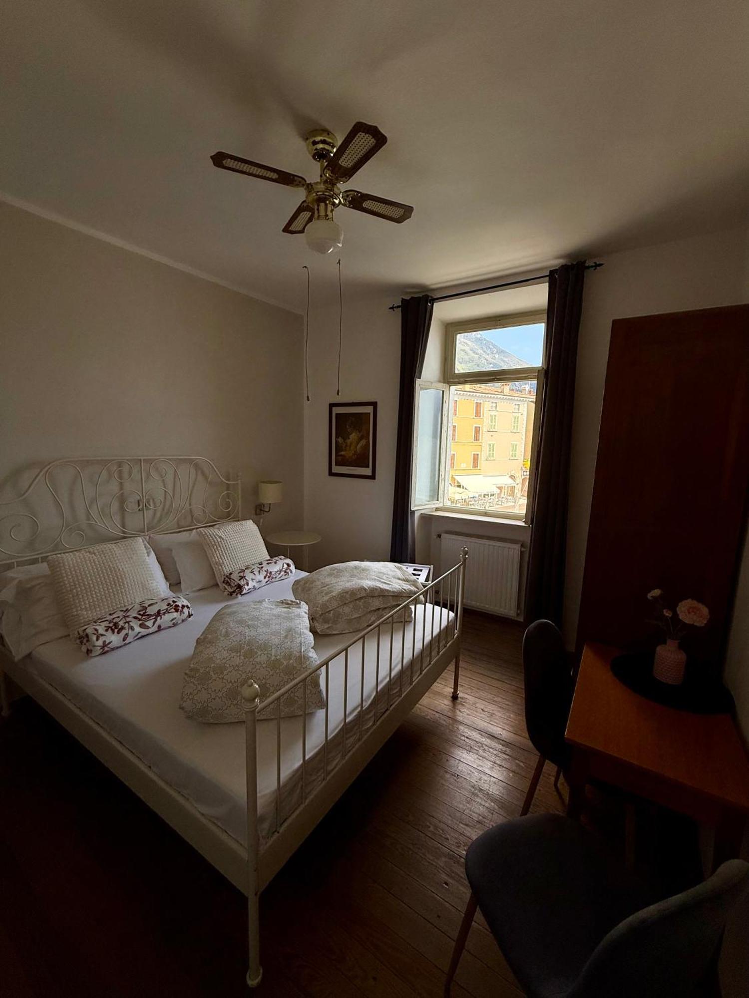 Hotel Albergo Gargnano 2*